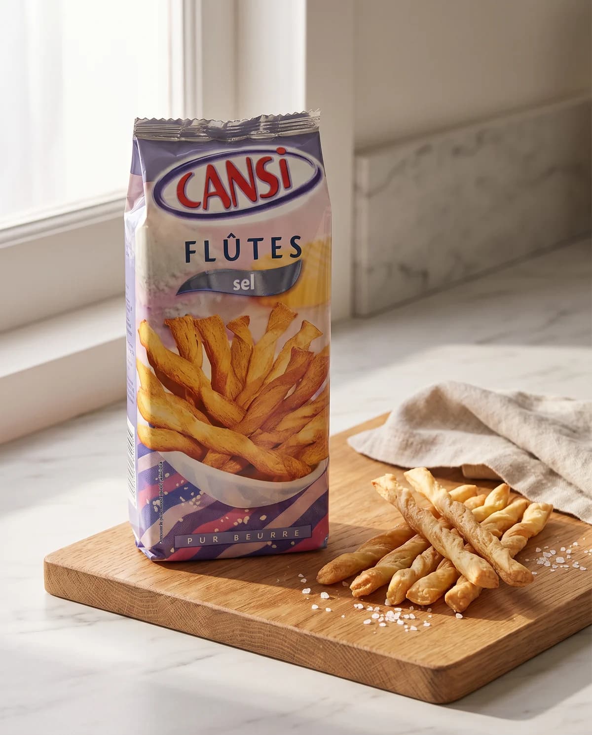 Палочки слоёные Cansi с солью, 125 г